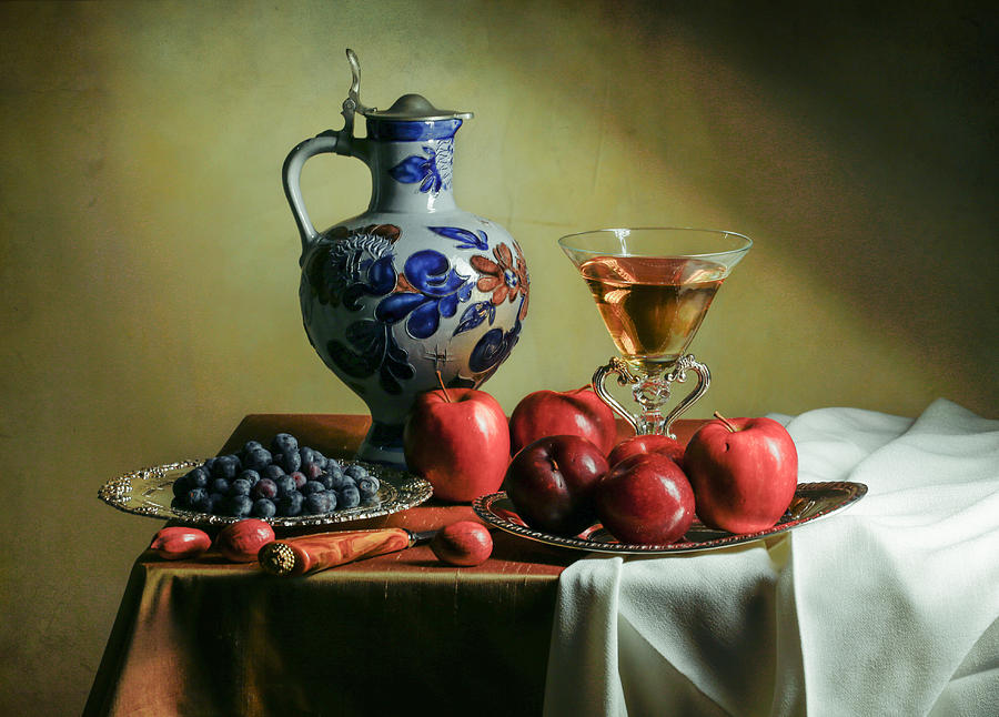Ontbijtje with Blue Tankard-Red Apples and Venetian Glass Photograph by Levin Rodriguez