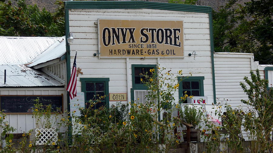 Onyx Store Photograph by Jeff Lowe
