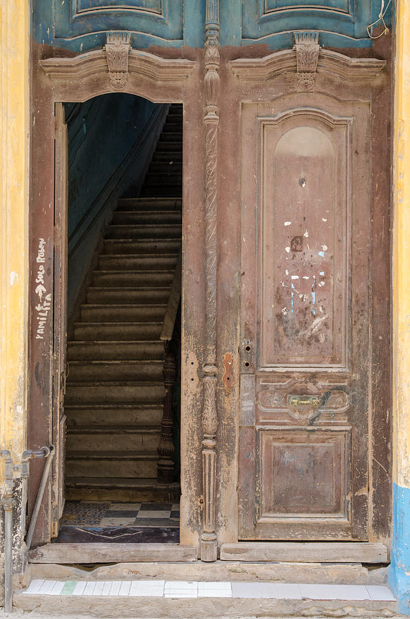 Open Door Havana Street Scene Photograph by Rob Huntley