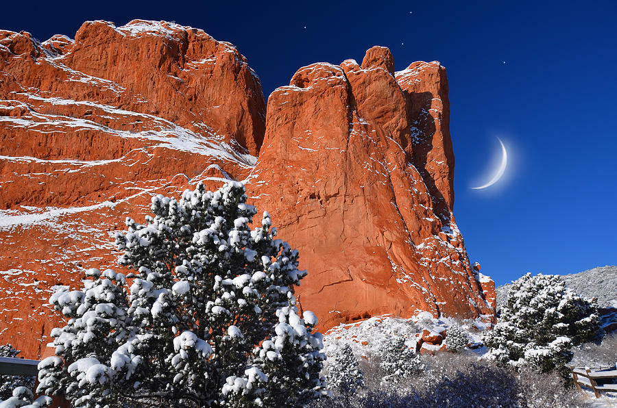 National Parks Photograph - Orange and Blue Beauty at Garden of the Gods by John Hoffman
