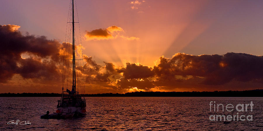 Orange Rays ocean Sunrise. wallpaper screensaver and photo download. Photograph by Geoff Childs