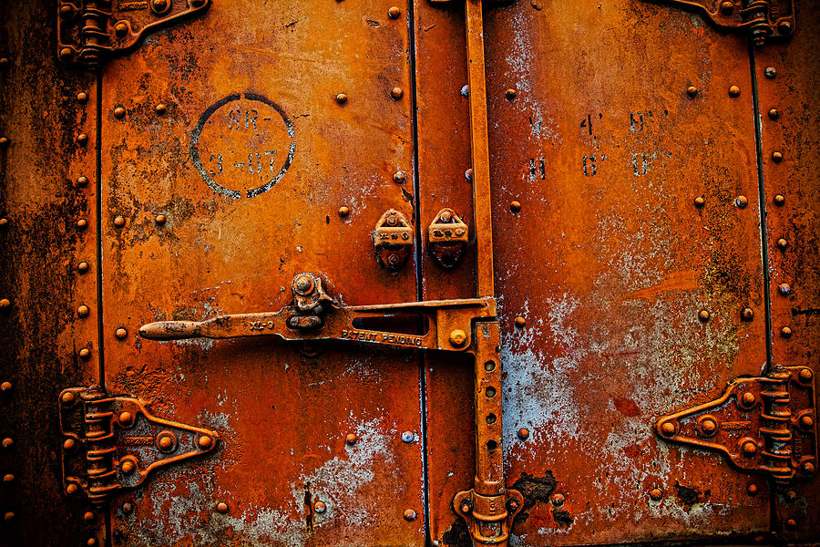Abstract Photograph - Orange You Rusty by Toni Hopper