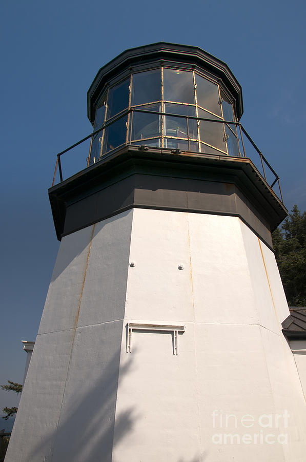 Oregon Lighthouse Photograph by Brenda Kean