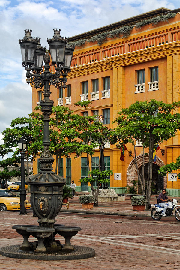 Ornate Columbian Street Lamp Photograph by Linda Phelps