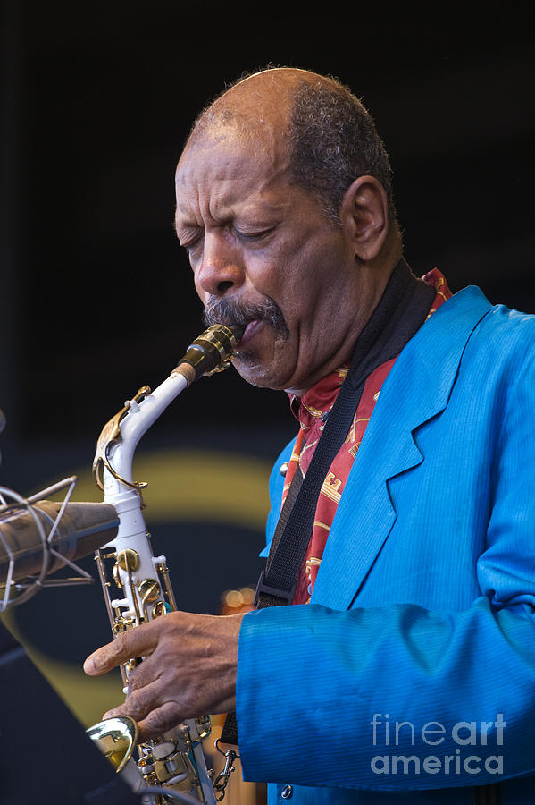 https://images.fineartamerica.com/images-medium-large-5/ornette-coleman-craig-lovell.jpg