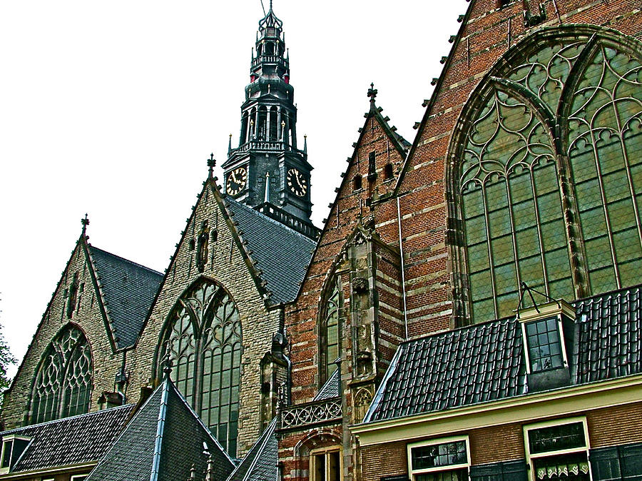 Oude Kerk in Red Light District in Amsterdam-Netherlands Photograph by Ruth Hager