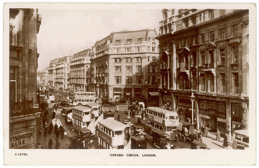 evans cycle oxford circus