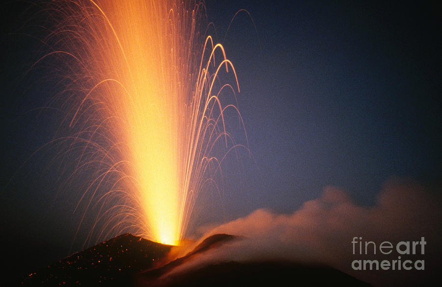 Pacaya Volcano Erupting Photograph by API/Explorer