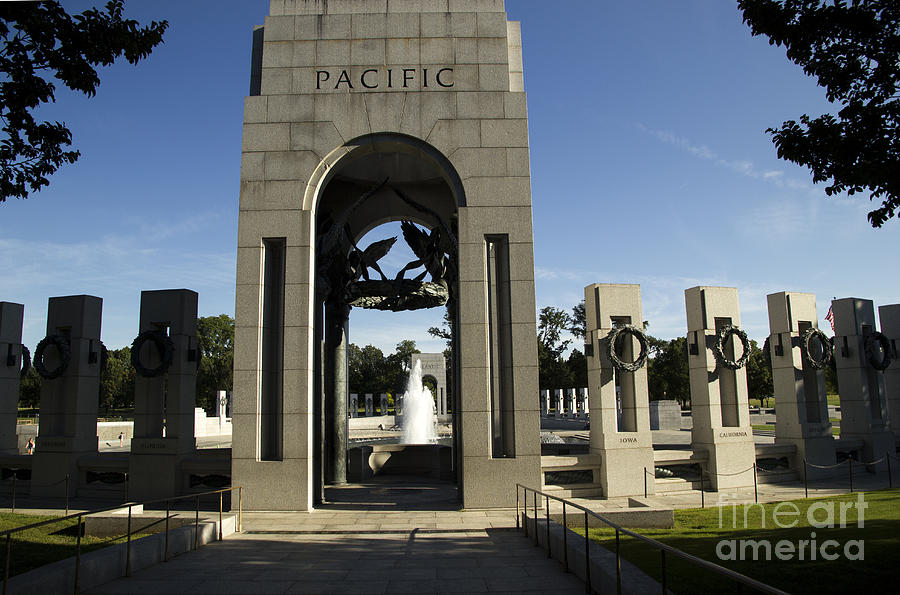 Pacific Photograph - Pacific Front - WWII Memorial by Juan Romagosa