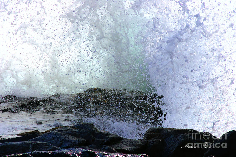 Ocean Photograph - Pacific Ocean Wave Splash by Tap On Photo