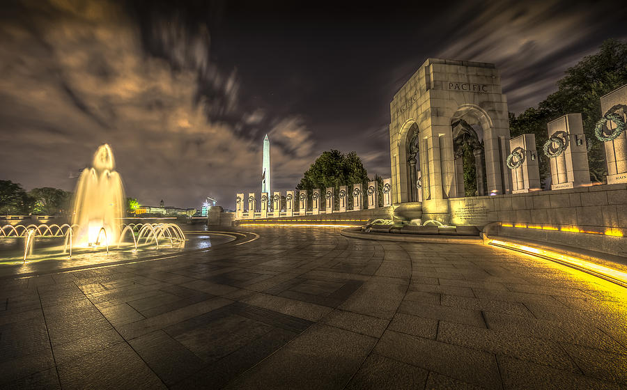 Pacific side of the World War II Memorial Photograph by David Morefield
