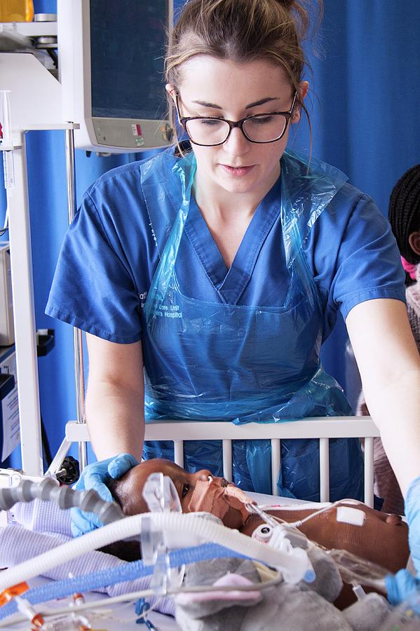 Paediatric Intensive Care Photograph by Life In View/science Photo Library