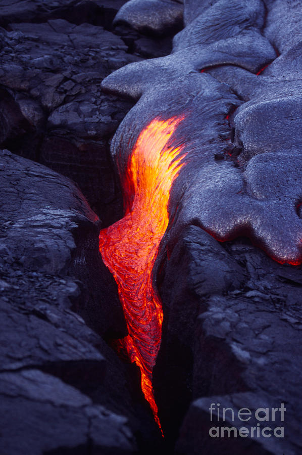 Hawaii Volcanoes National Park Photograph - Pahoehoe Lava, Kilauea Volcano, Hawaii by Douglas Peebles