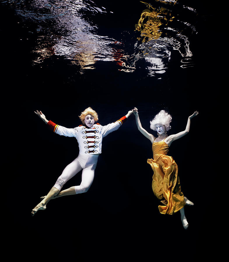 Pair Of Ballet Dancers Underwater Photograph by Henrik Sorensen