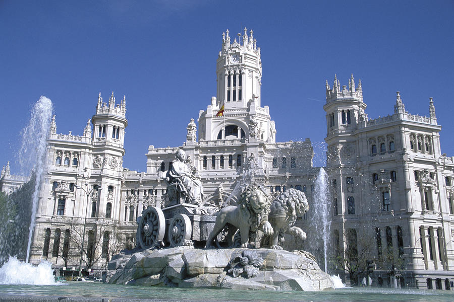 Palacio de Comunicaciones, Madrid, Spain Photograph by Image Source