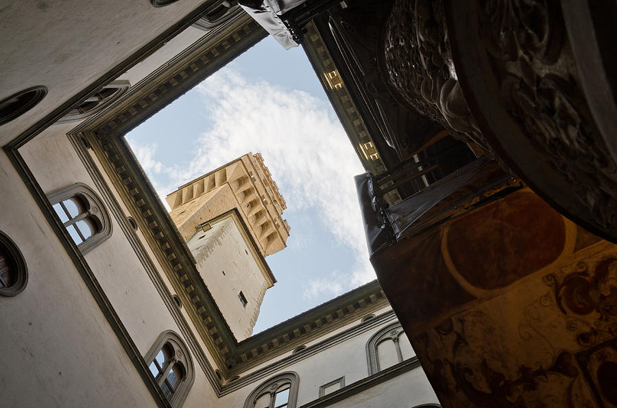 Palazzo Vecchio Photograph by Pablo Lopez