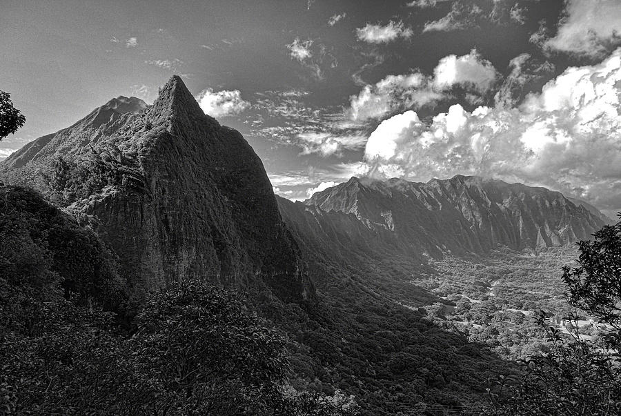 Pali Lookout View 4 Photograph by Robert Meyers-Lussier