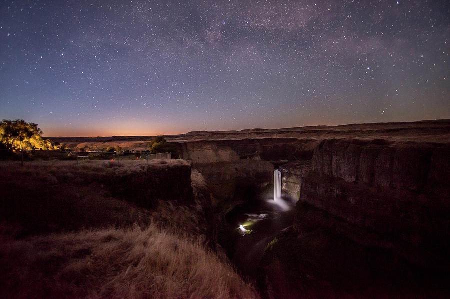 Palouse Falls Photograph by Andrew Curtis