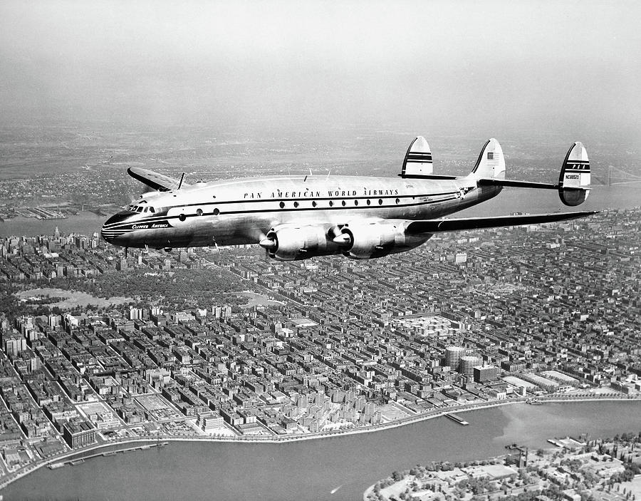 Pan Am Clipper, 1947 Photograph By Granger - Pixels