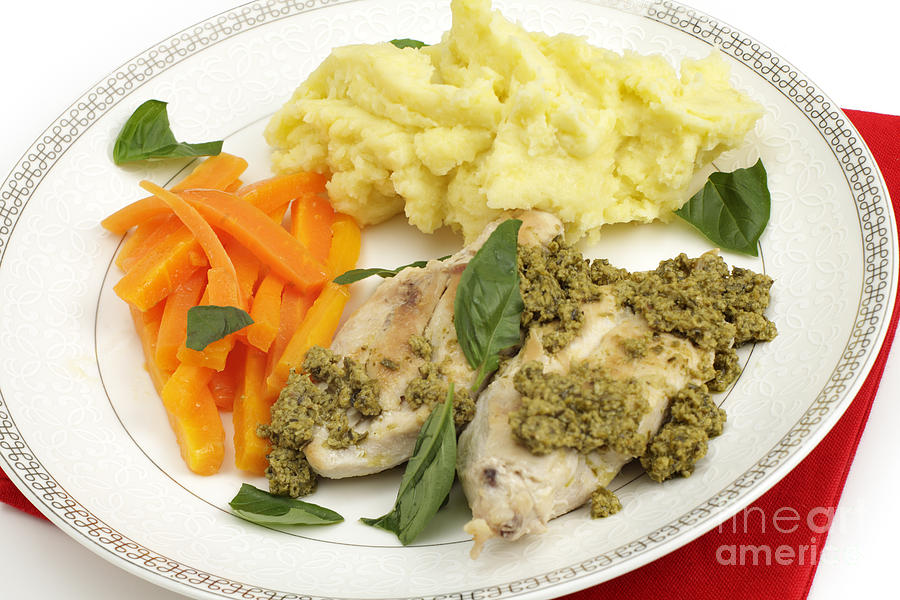 Pan fried chicken and pesto Photograph by Paul Cowan