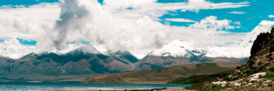 Panarama Mountain lake in Tibet Photograph by Raimond Klavins