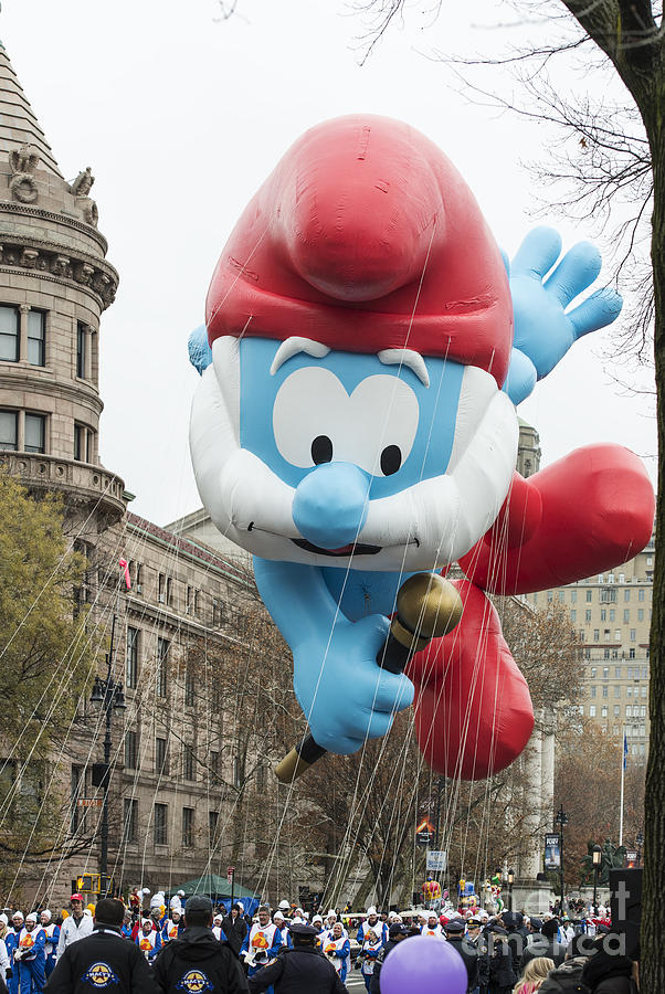 Papa Smurf Balloon at Macys Thanksgiving Day Parade Photograph by David Oppenheimer