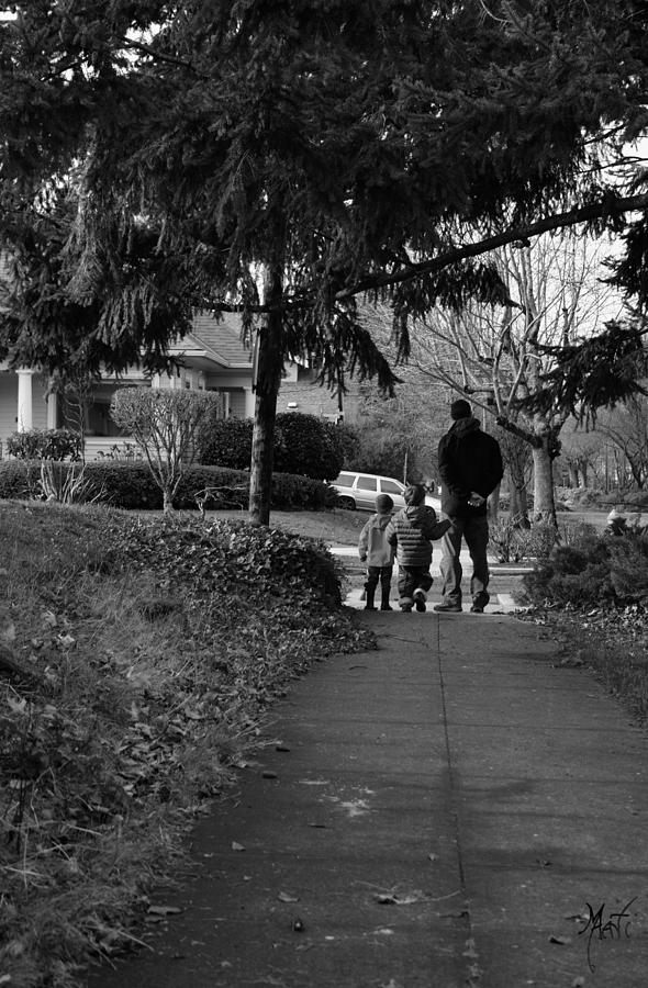Tree Photograph - Papa Wait Family Outing by Michele Avanti