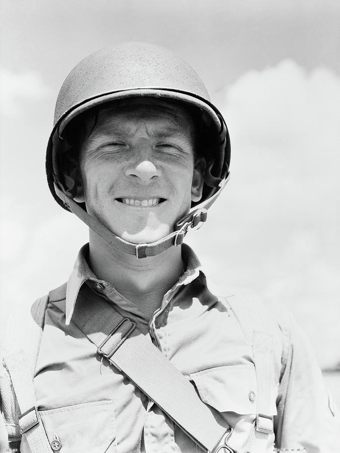 Paratrooper, 1942 Photograph by Granger - Pixels