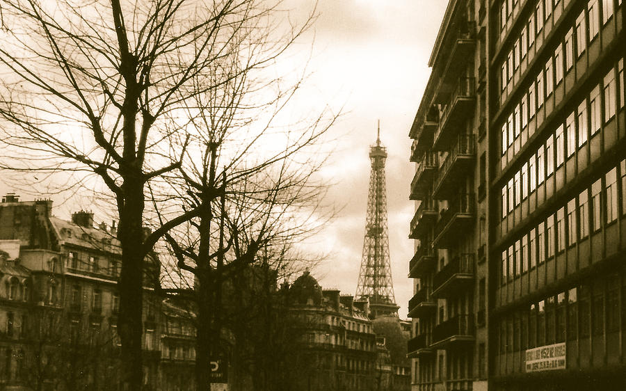 Paris in 1984 Photograph by Dick Hudson