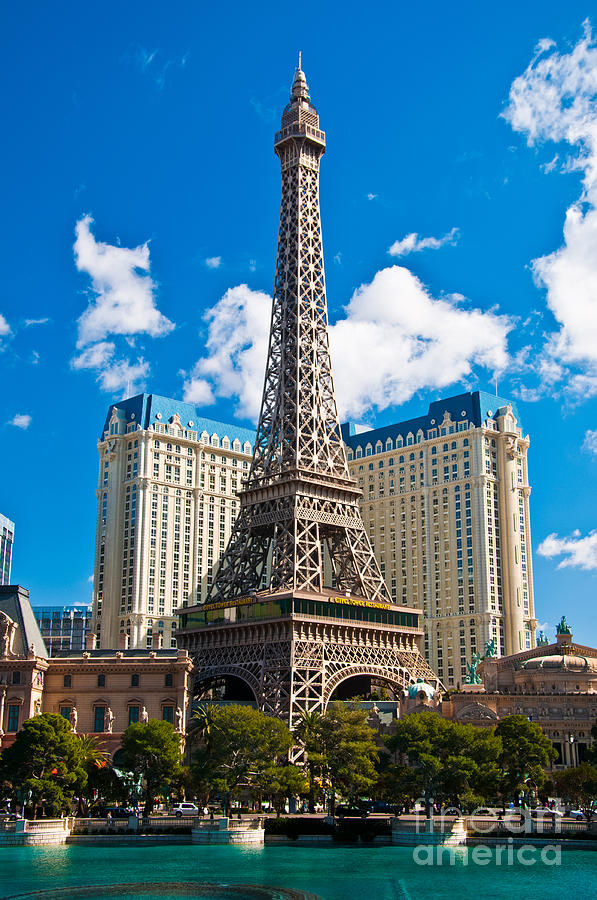 Paris Las Vegas Photograph by Eddie Yerkish