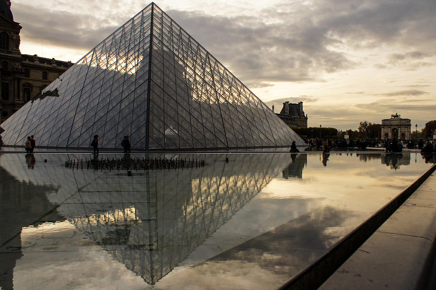 Paris - Louvre Pyramid Reflecting in the Fountains Pool Photograph by Georgia Mizuleva