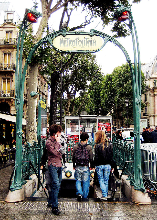 Paris Metro Photograph
