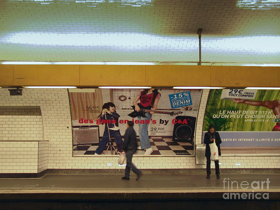 Paris Metro Station Photograph by Thomas Marchessault