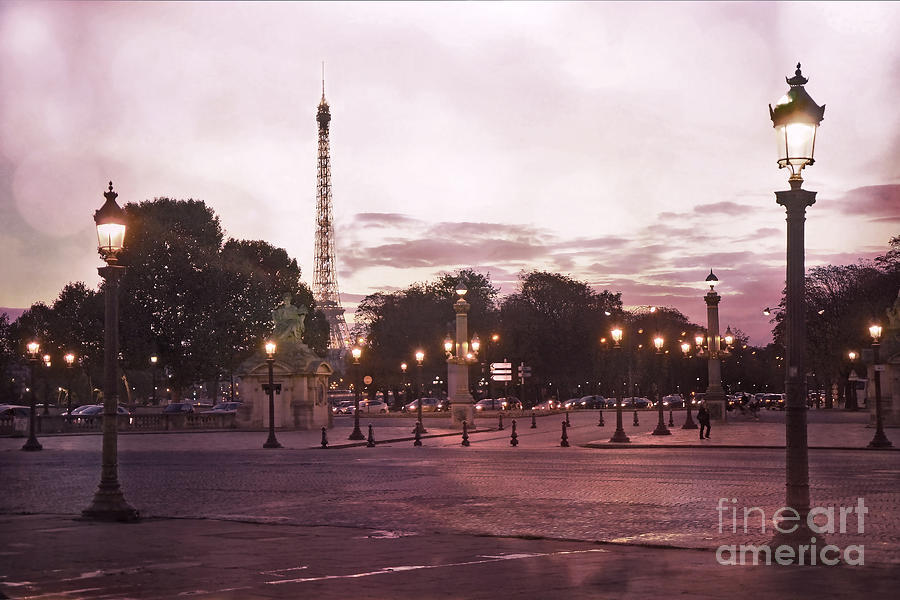 Paris Place de la Concorde Plaza Street Lamps - Romantic Paris Lanterns Eiffel Tower Pink Sunset Photograph by Kathy Fornal