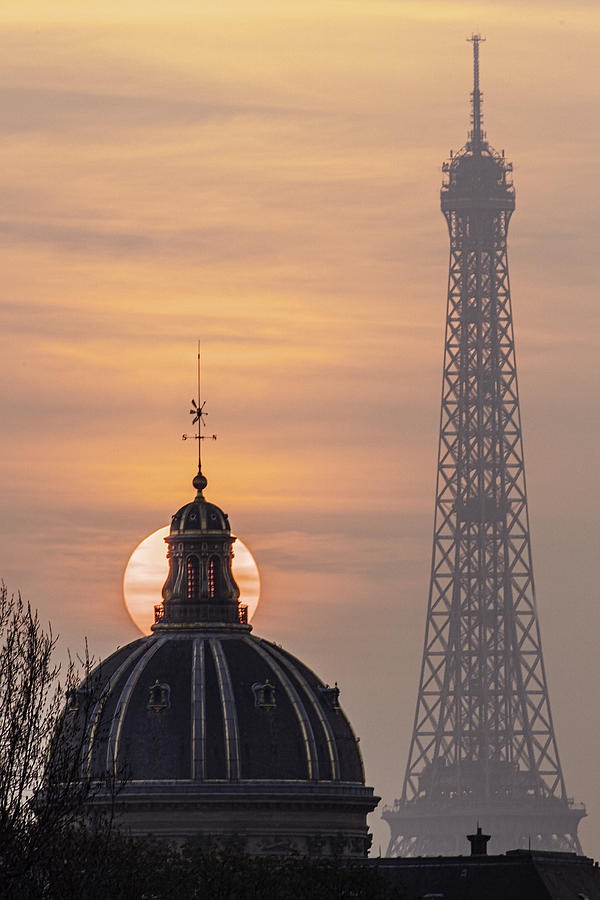 Paris Sunset III Photograph by Mark Harrington