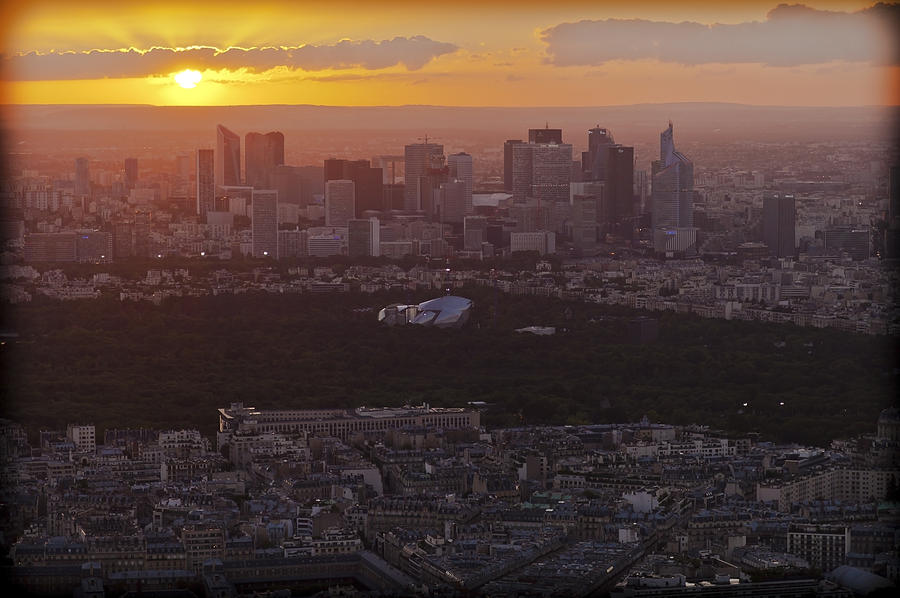 Paris Sunset Photograph by Maj Seda