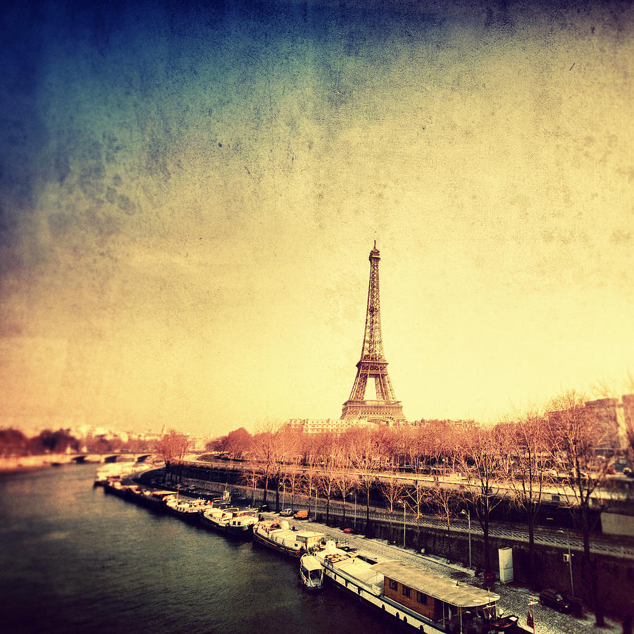 Paris Tour Eiffel And The River Senna Photograph by Franckreporter