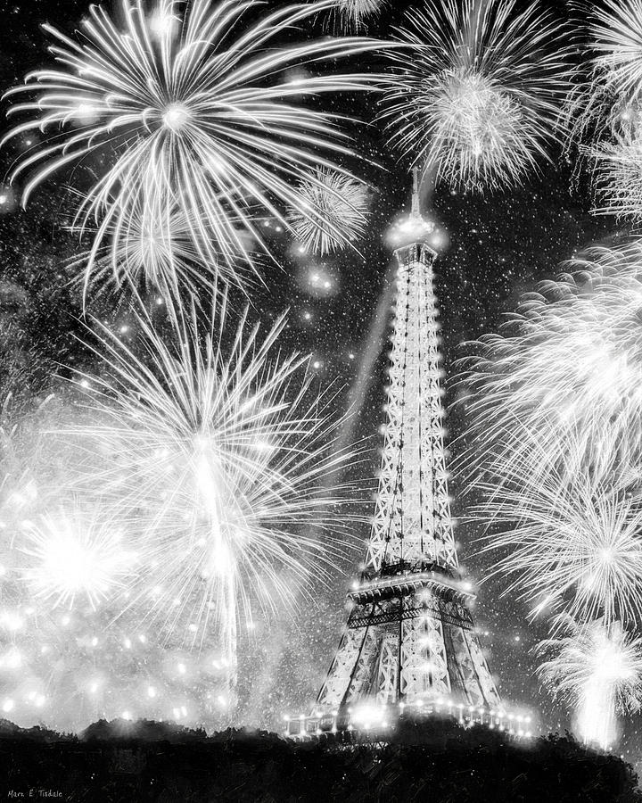 Parisian Fireworks Over The Eiffel Tower Photograph by Mark Tisdale