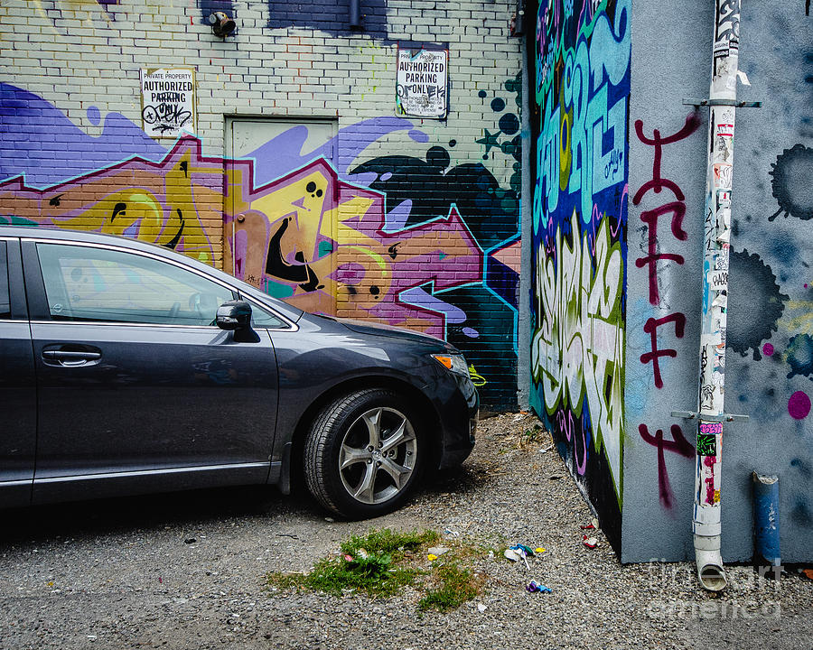 Graffiti parking hi-res stock photography and images - Alamy