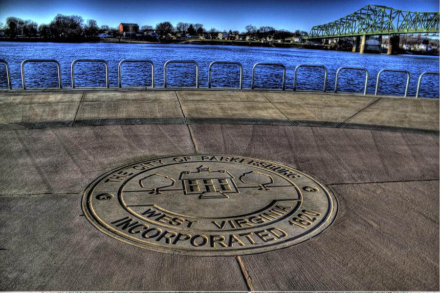 Parkerburg City Seal Photograph by Jonny D