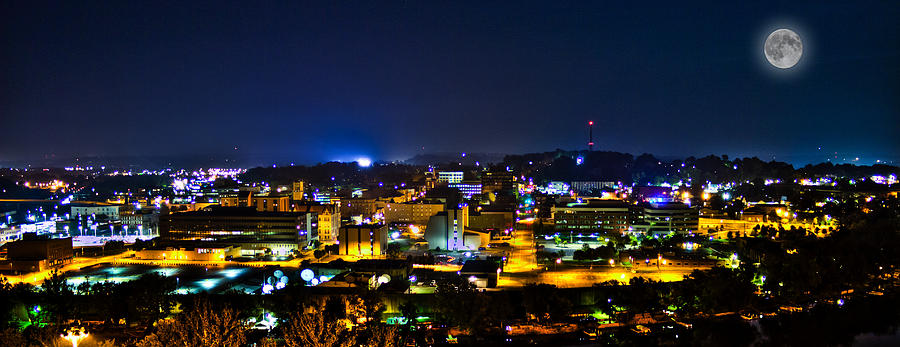 Parkersburg At Night Photograph by Jonny D