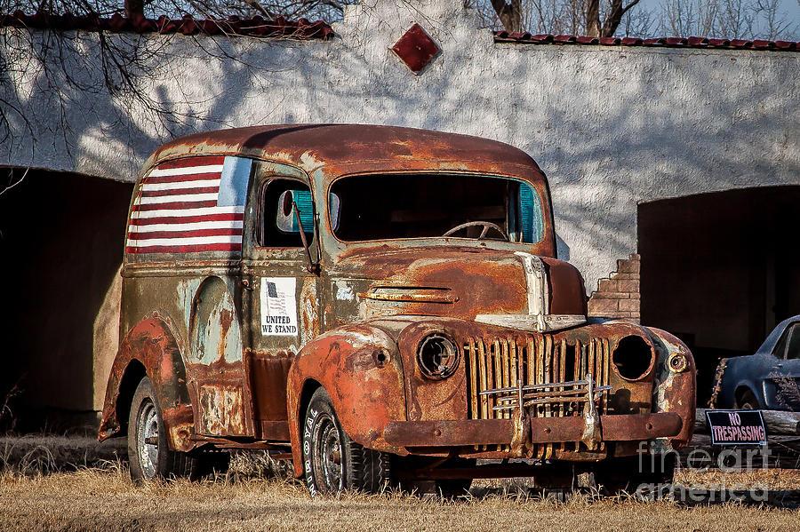 Patriotic Panel Wagon Photograph by Jim McCain
