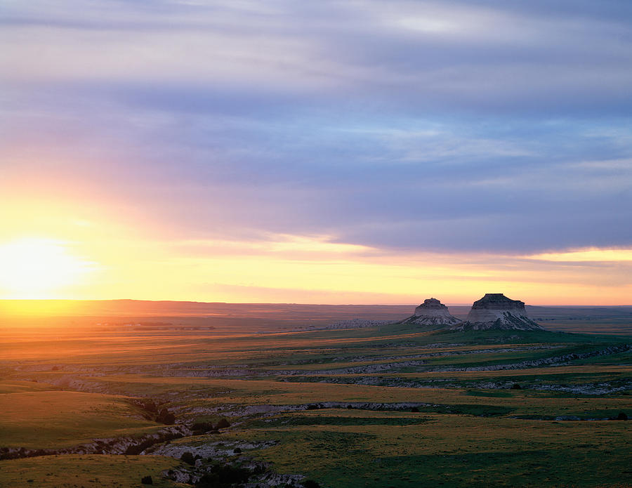 Pawnee Buttes At Sunrise Photograph by James Steinberg