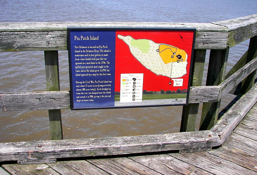 Pea Patch Island Sign Photograph by Pamela Hyde Wilson