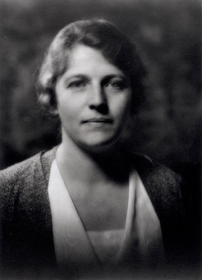 Portrait Photograph - Pearl Buck 1892-1973 by Arnold Genthe