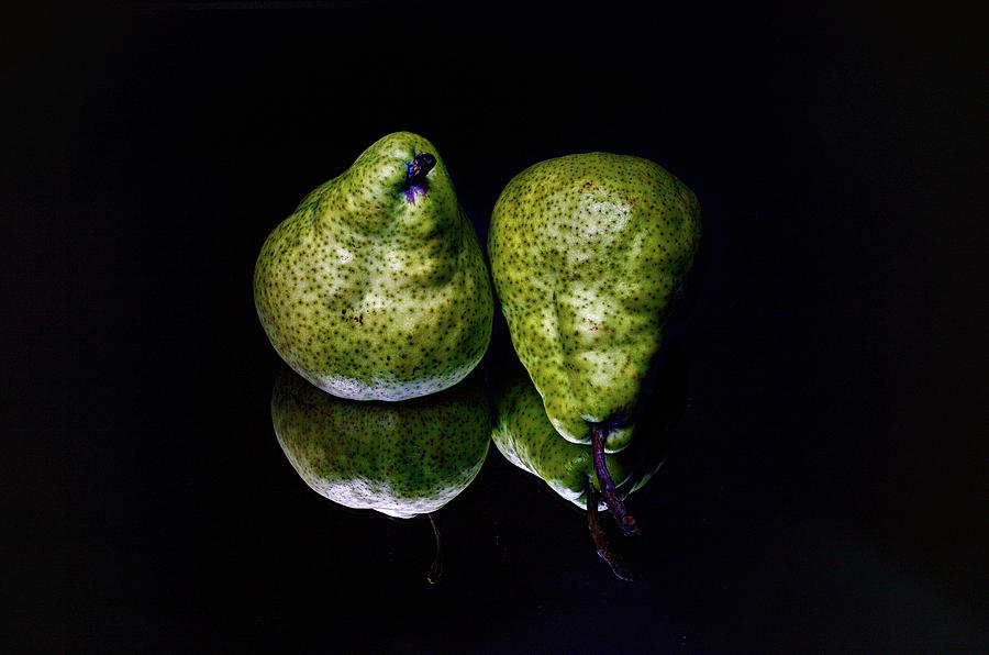 Fruit Photograph - Pears Reflected - Still Life by Geoffrey Coelho