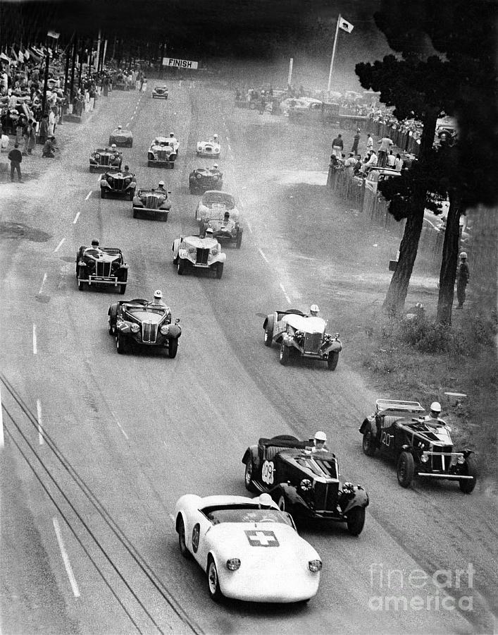Sports Photograph - Pebble Beach California Sports Car Races Auto Road Race April 11 1954 by Monterey County Historical Society