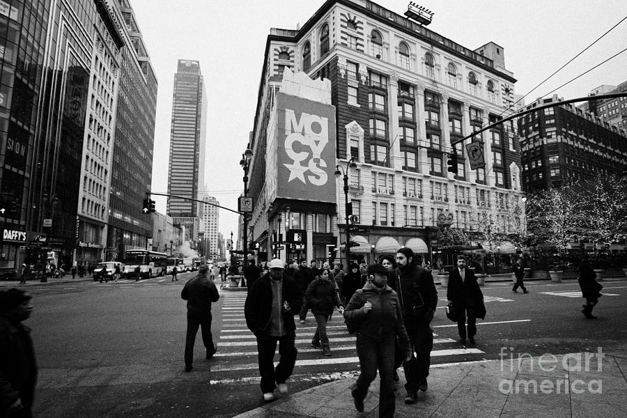 Pedestrians Cross Crosswalk Crossing Of 6th Avenue Broadway And 34th ...