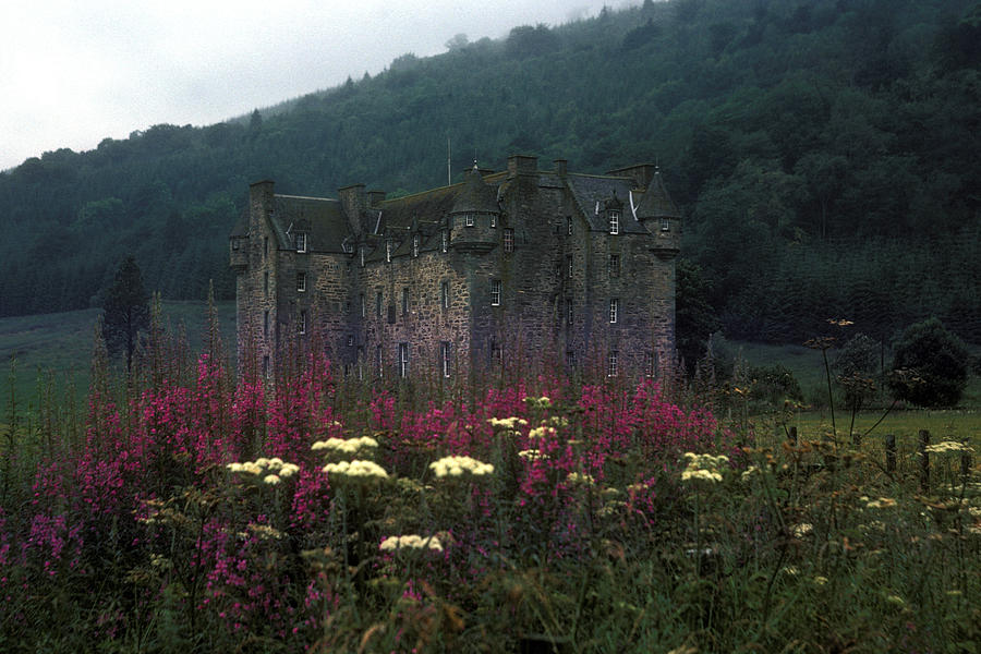 Castle Photograph - Castle Menzies   by Bruce Blanchard