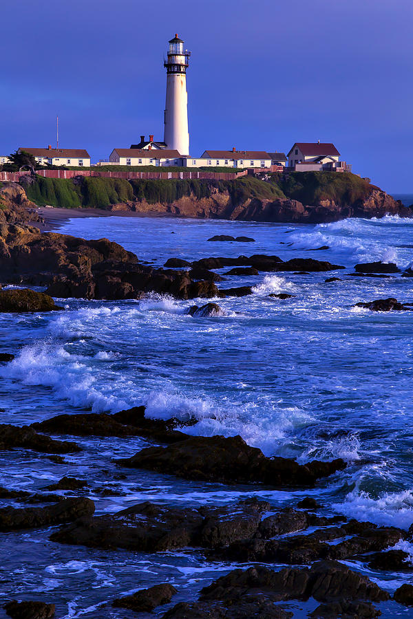 Pigeon Point Lighthouse Photograph - Pegion Point Light Station by Garry Gay